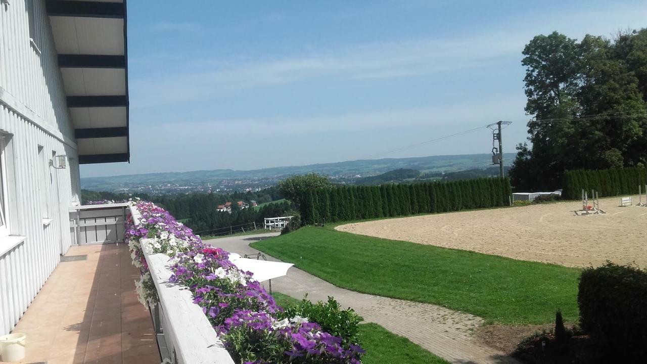 Gut Buchenhof * Buchenberg (Bavaria)